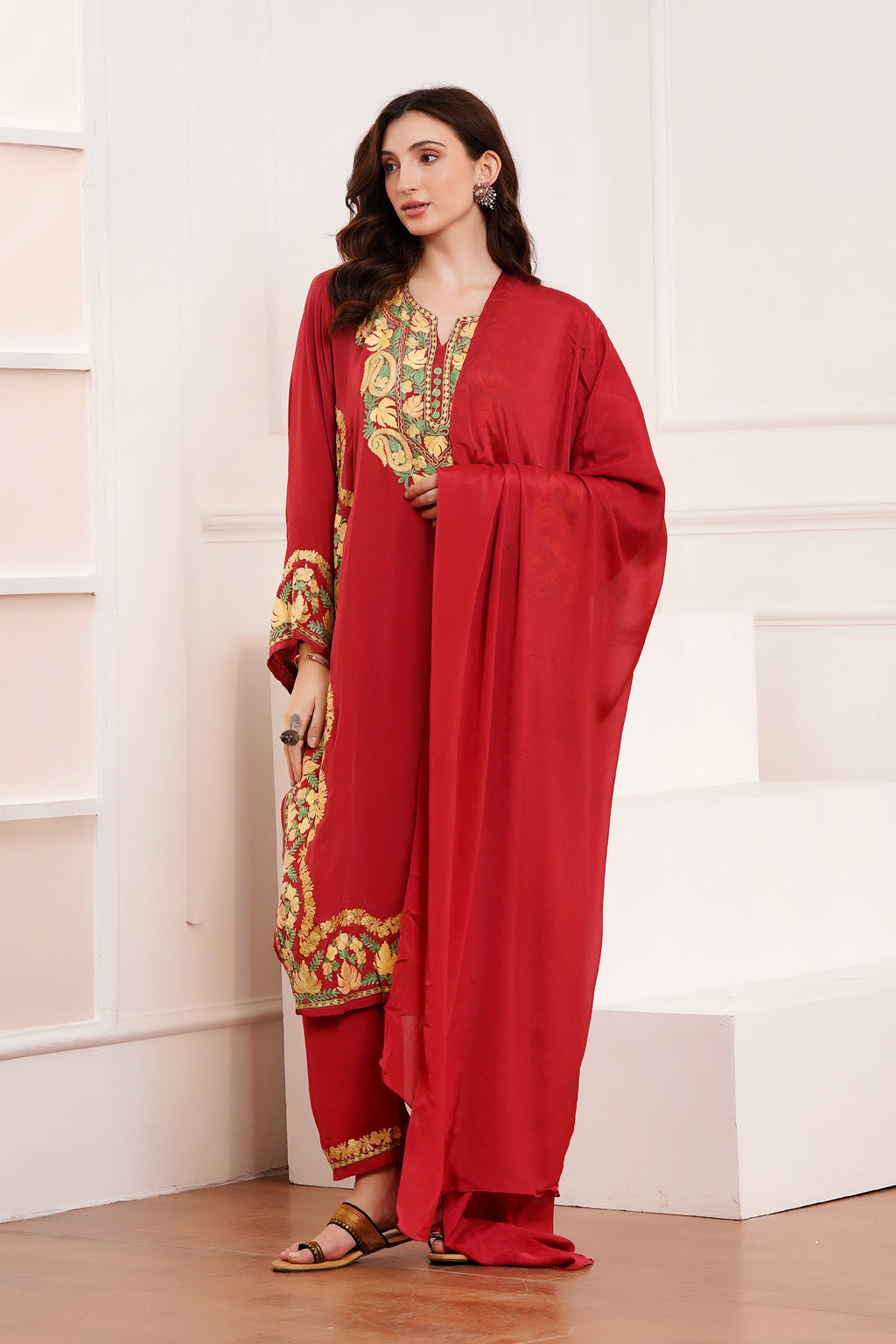 Kashmiri AARI WORK Pure Crepe suit 3pcs - Royal Garnet