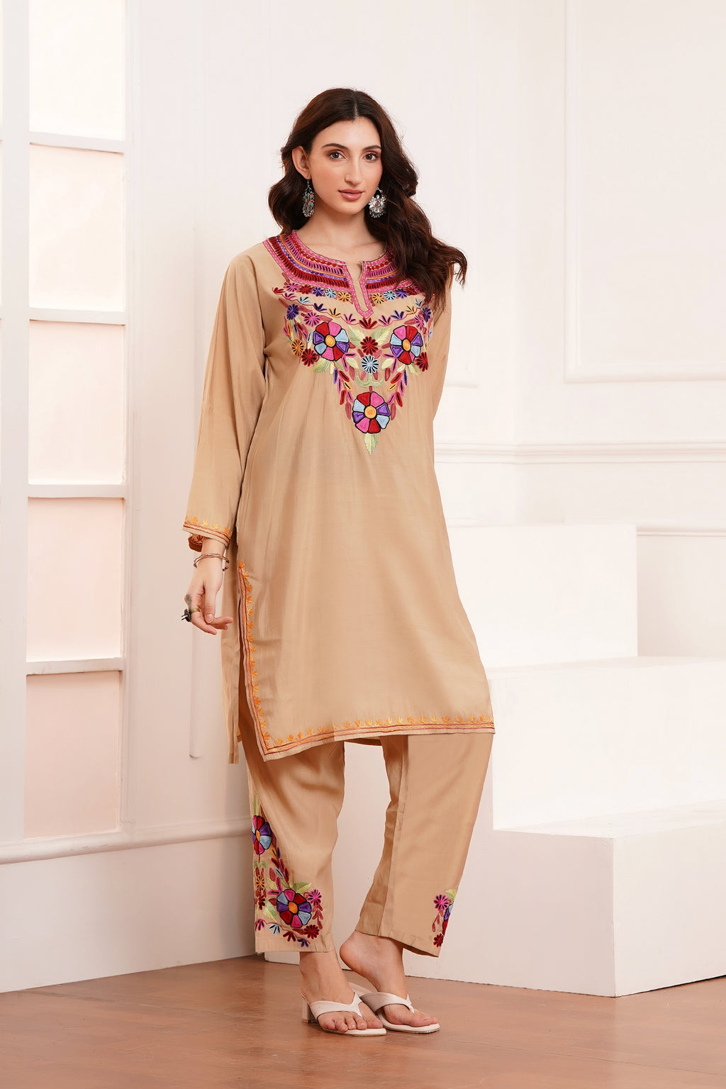 Kashmiri Aari work Roman Cotton Muslin 3pc Suit - Desert Cashmere