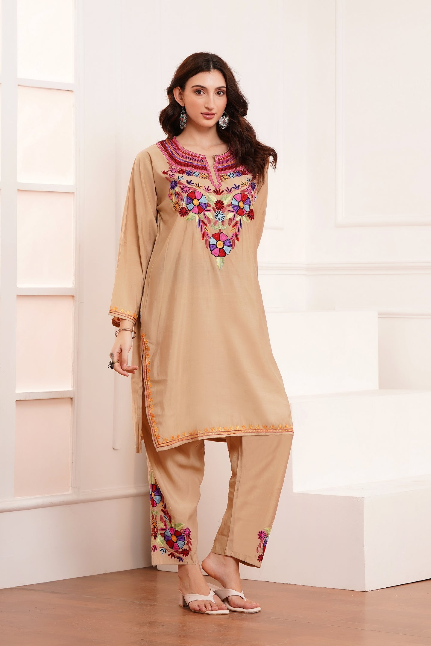 Kashmiri Aari work Roman Cotton Muslin 3pc Suit - Desert Cashmere
