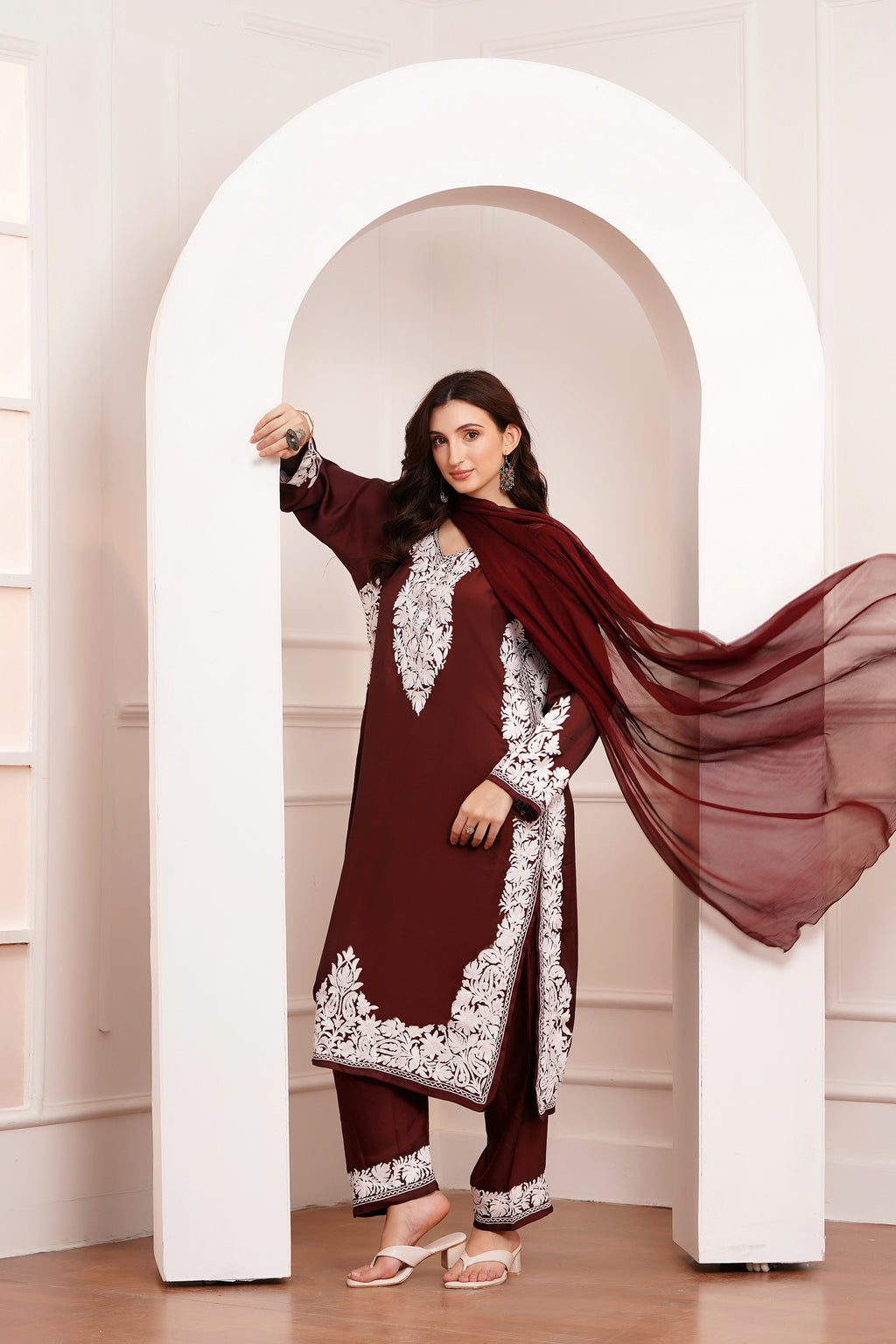 Kashmiri AARI WORK Pure Crepe suit 3pcs - Deep Maroon