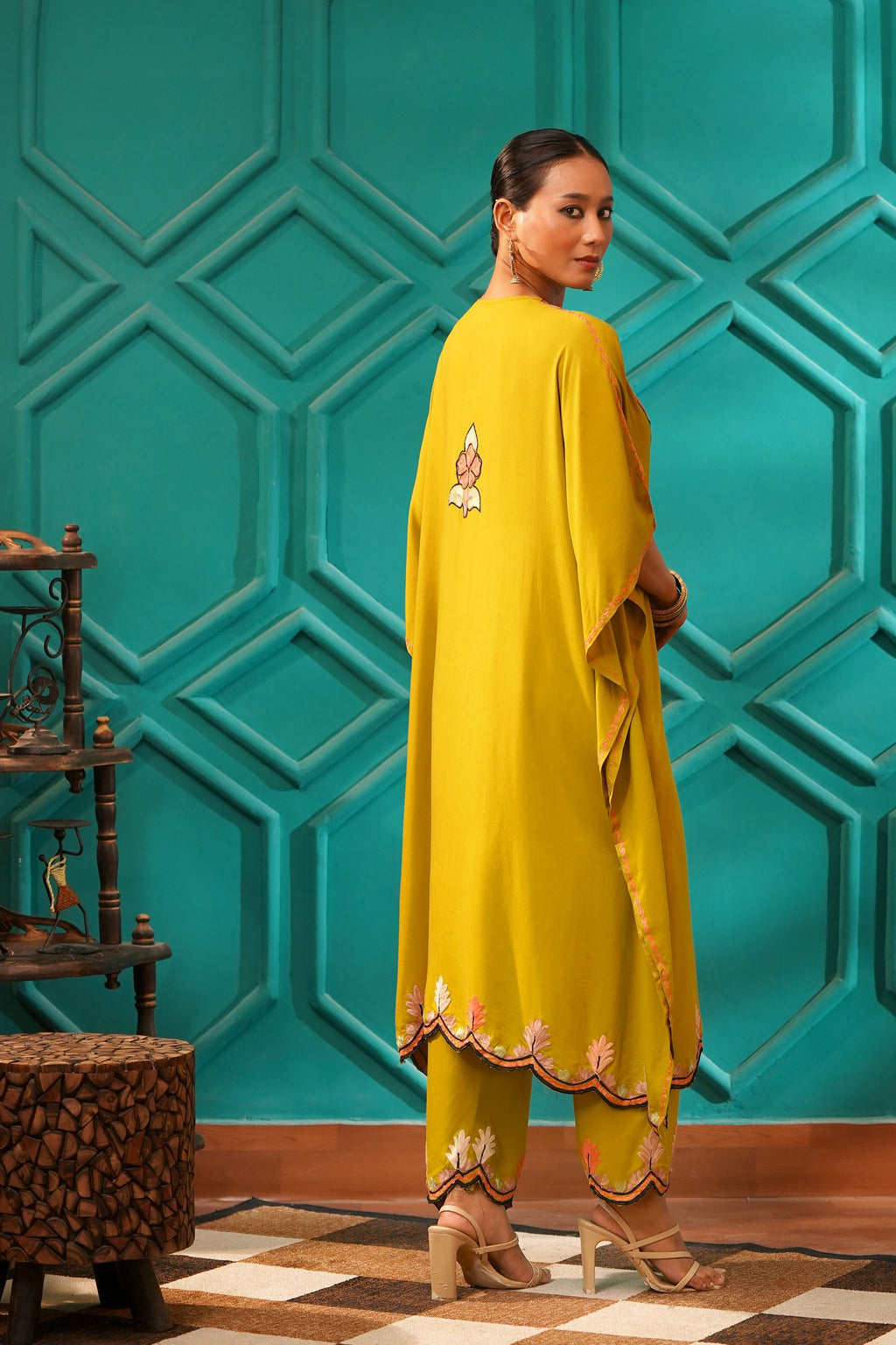 Elegant & Descriptive- Kashmiri Kaftan 2pc set - 100% Rayon Aari work - Antique Moss