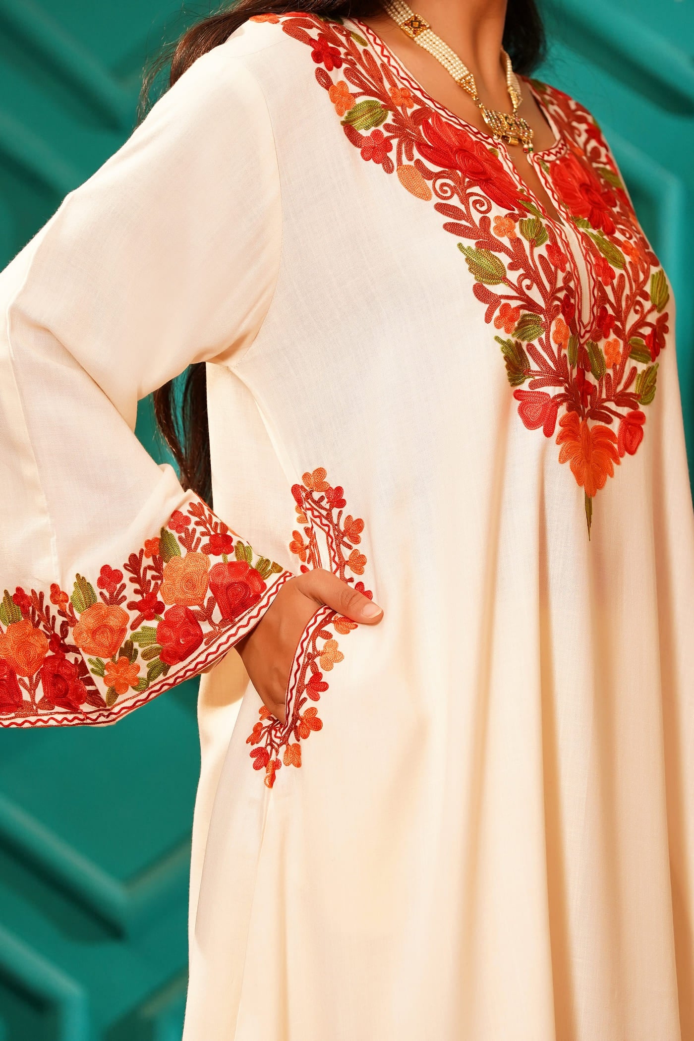 Kashmiri Bouquet Malai Cotton Tunic & Pant Set - Kashmiri Pearl