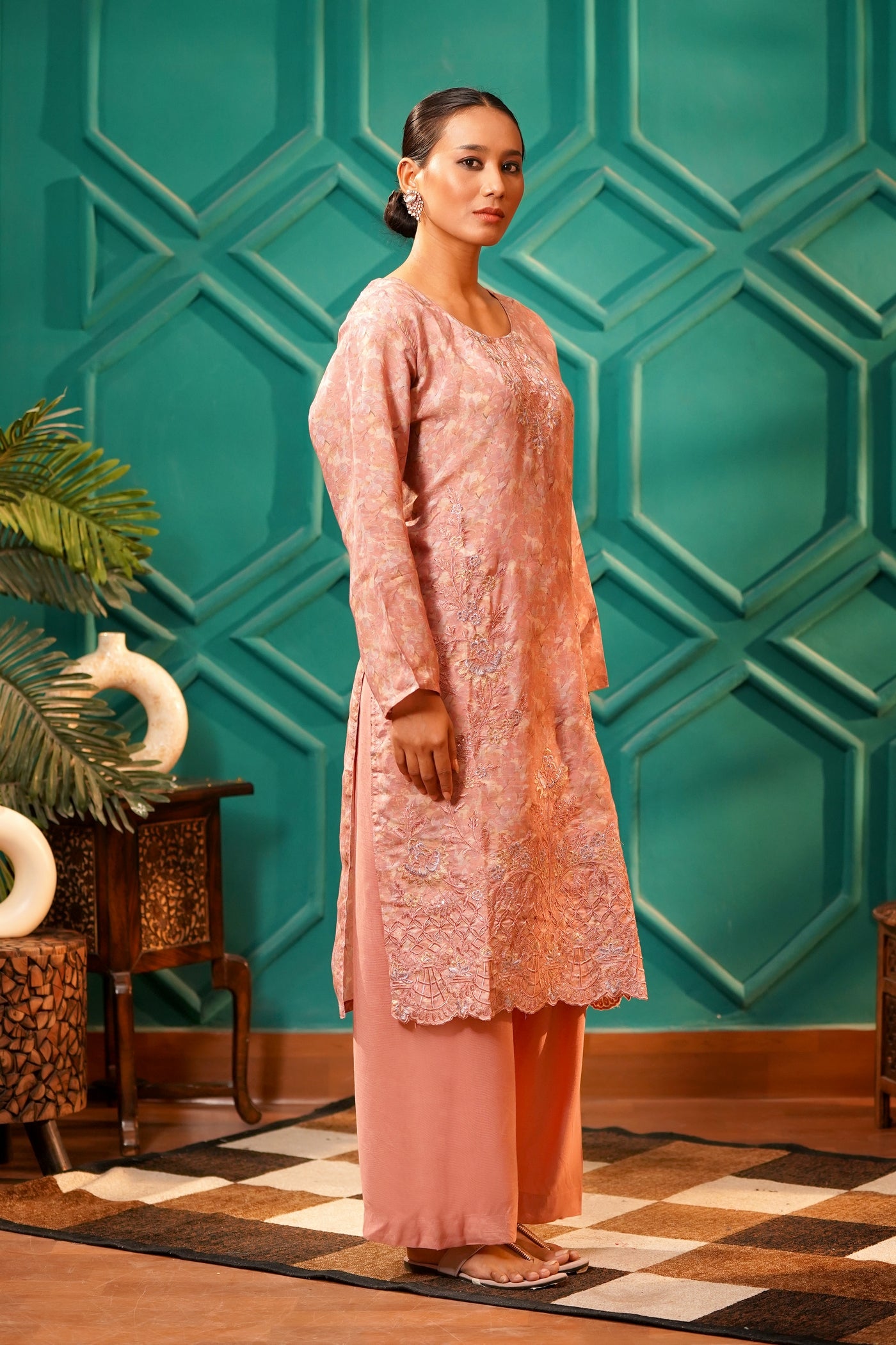 The Zariyah Floral Muslin Set- Muslin Silk Print with thread  Zari work - Blush Peach