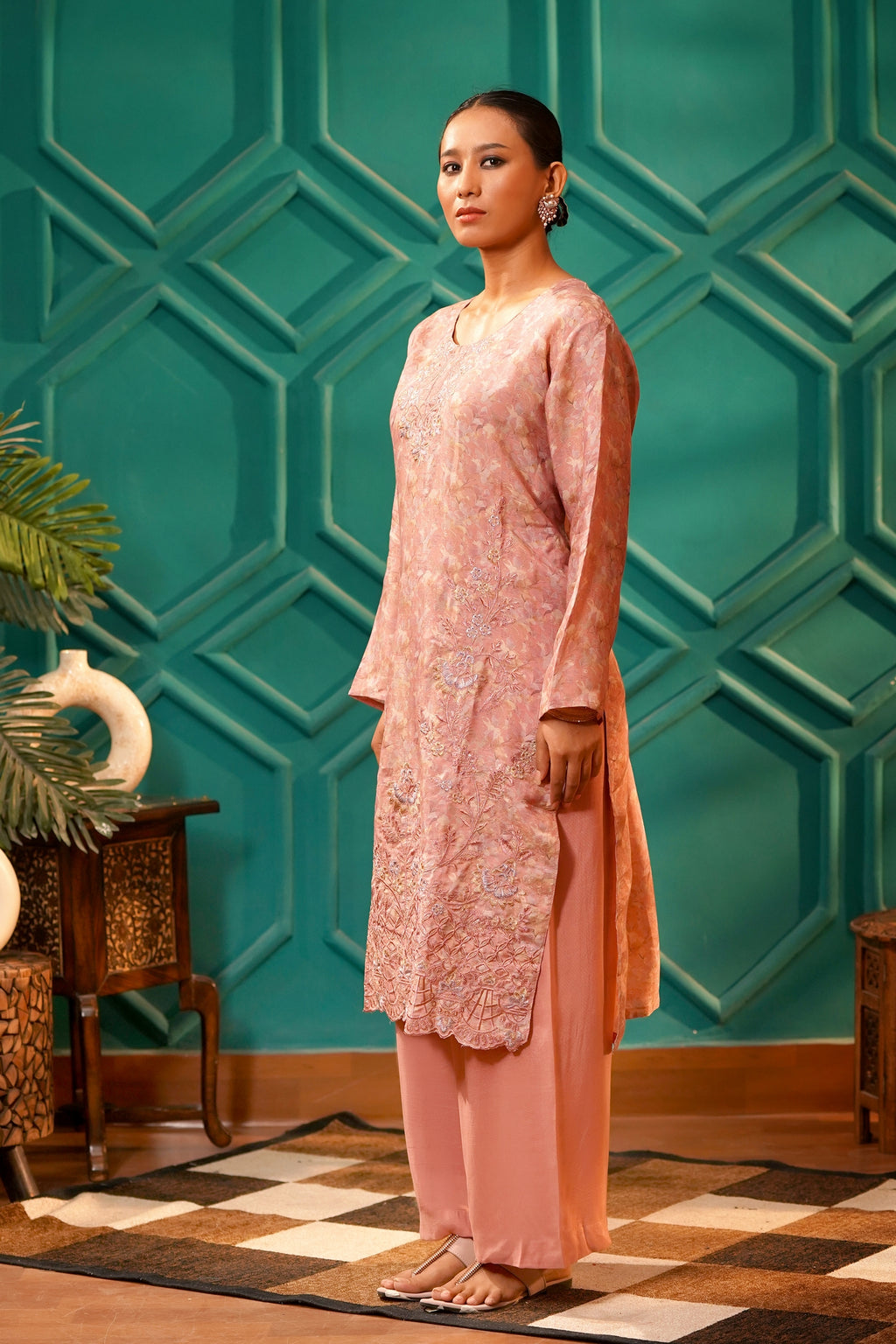 The Zariyah Floral Muslin Set- Muslin Silk Print with thread  Zari work - Blush Peach