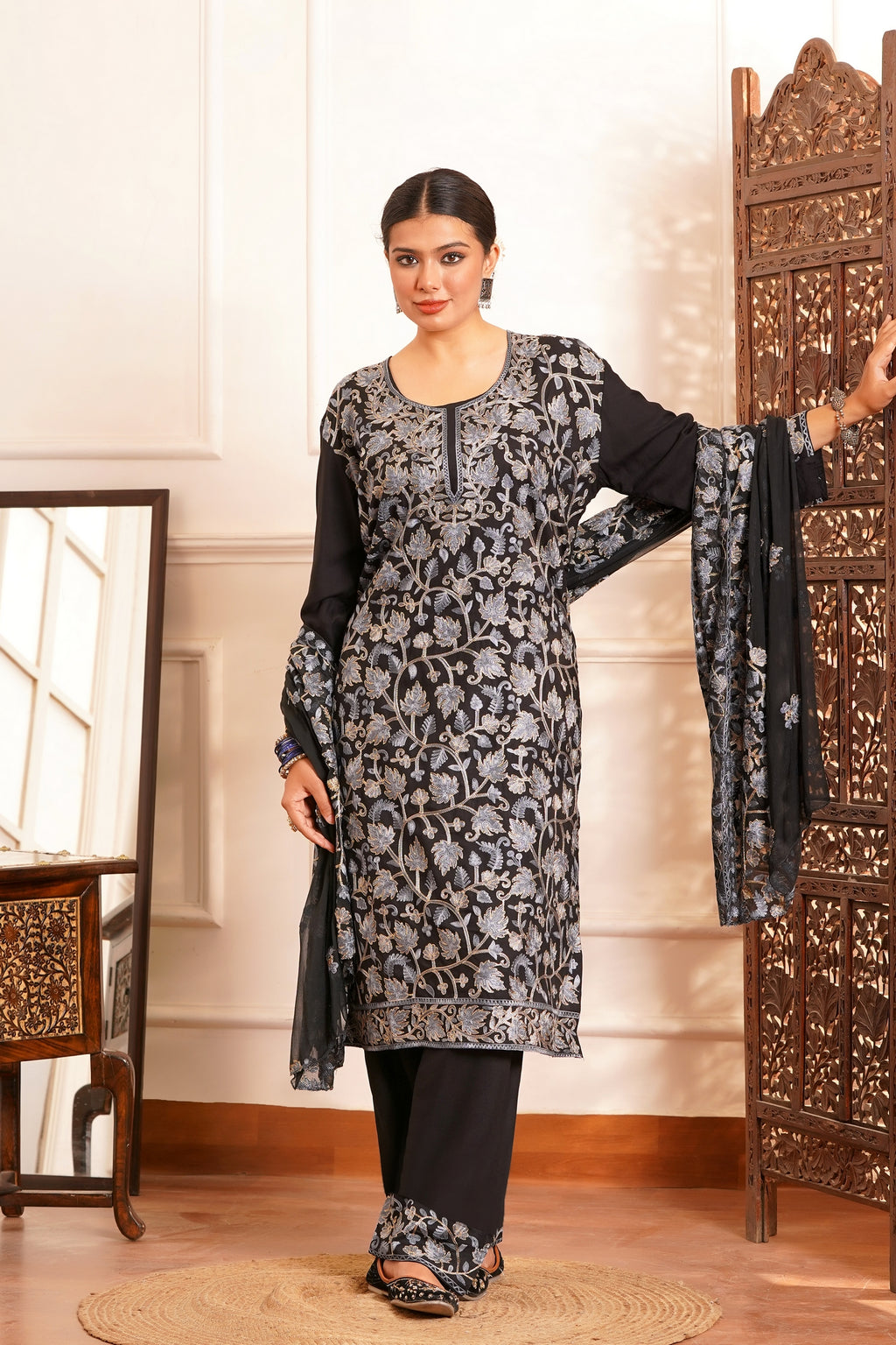 Regal & Classic- Rayon Kashmiri AARI Zari Work-3pc - Noir Platinum Black