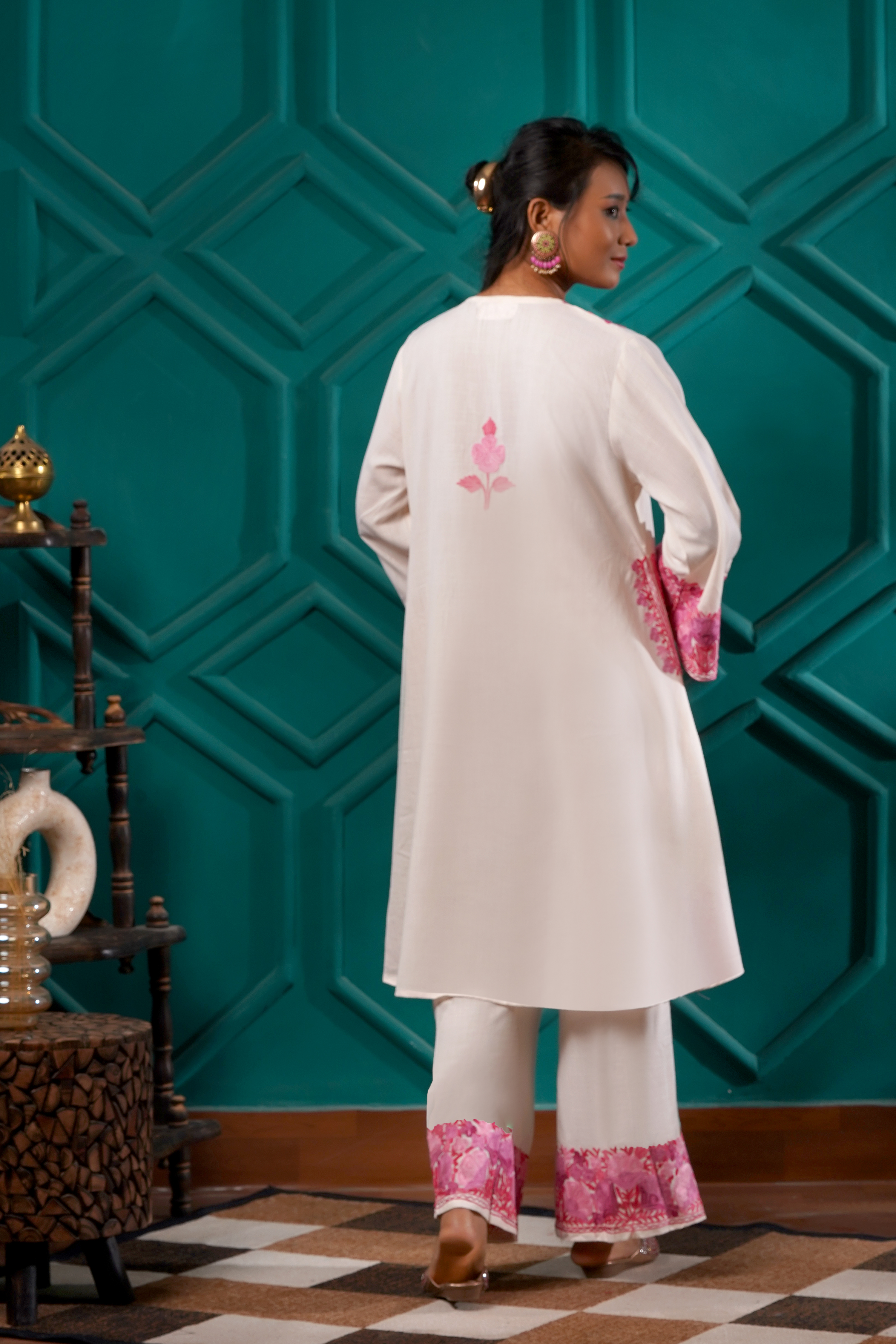 Kashmiri Bouquet Malai Cotton Tunic & Pant Set - Image 3