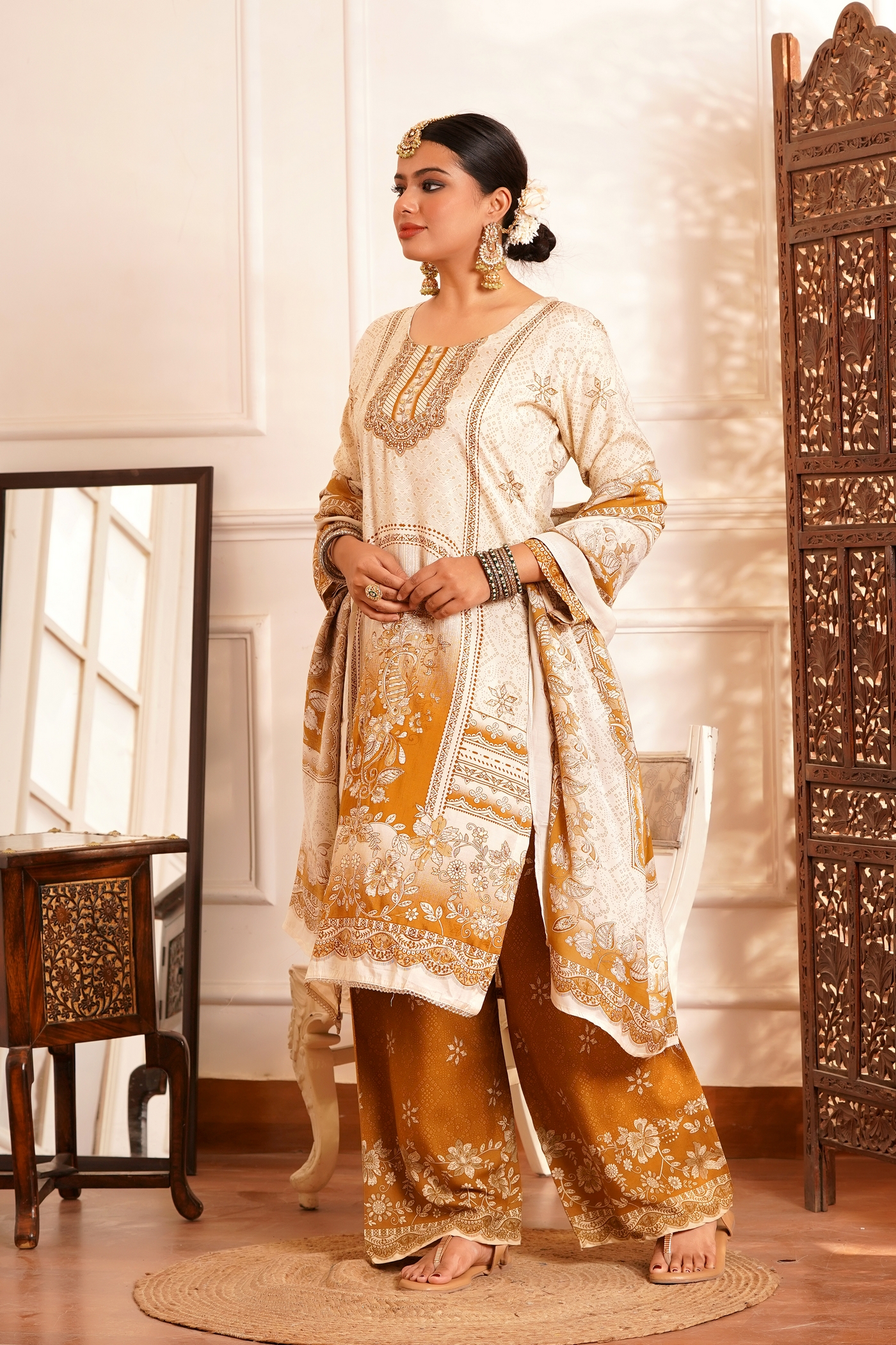 Poetic & Heritage- Kashmiri Muslin Silk Print & Zari work sequence-3pc - Image 2